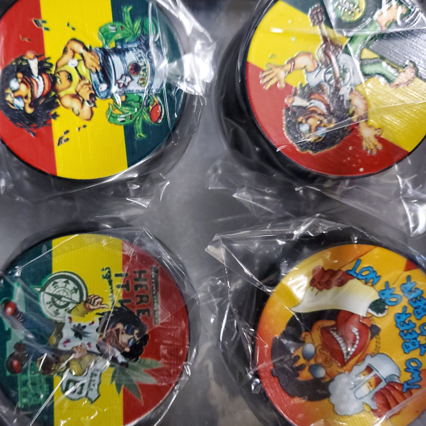 4 piece Grinder CA, OT